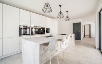 Property slide 24