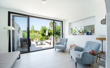 Property slide 4