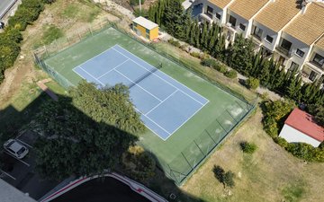 Property slide 28