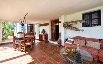 Property slide 39