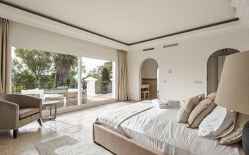 Property slide 17