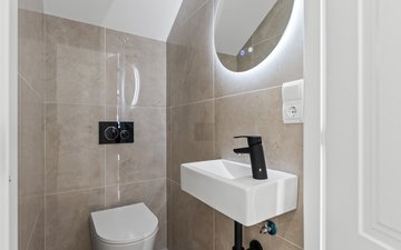 Property slide 17