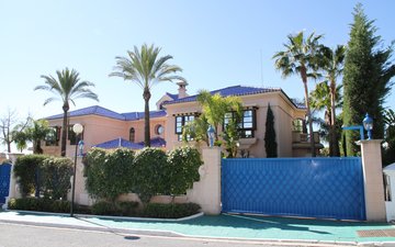 Property slide 30