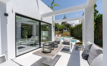 Property slide 40