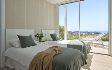 Property slide 10
