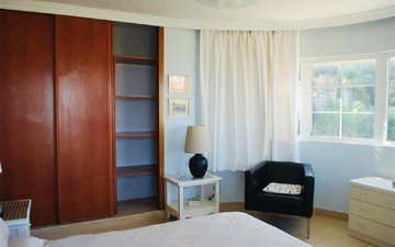Property slide 20
