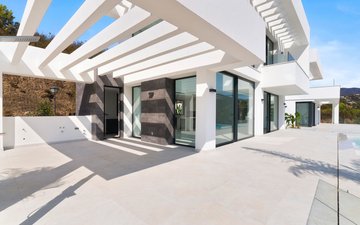 Property slide 22