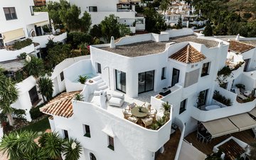 Property slide 24