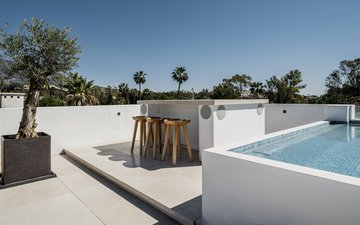Property slide 25