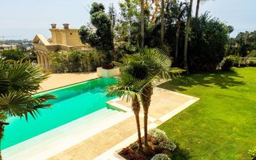Property slide 23