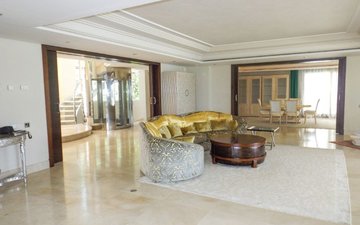 Property slide 17