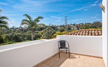 Property slide 42