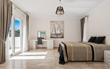 Property slide 36