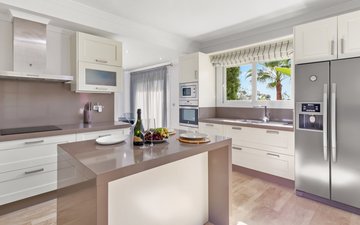 Property slide 24