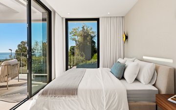 Property slide 25