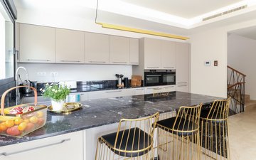 Property slide 14