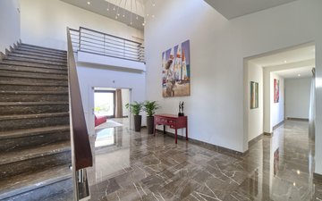 Property slide 10