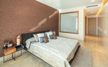 Property slide 20