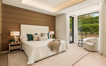 Property slide 16