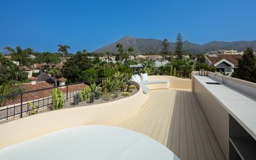 Property slide 39