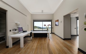 Property slide 48