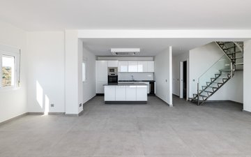 Property slide 9