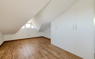 Property slide 22