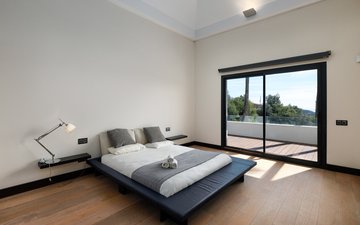 Property slide 34