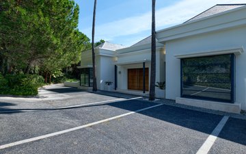 Property slide 18