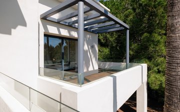 Property slide 10