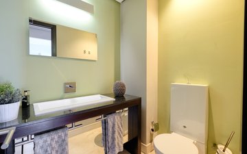 Property slide 44