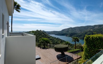 Property slide 19