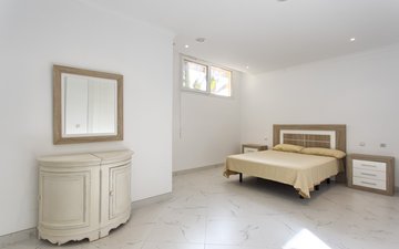 Property slide 43