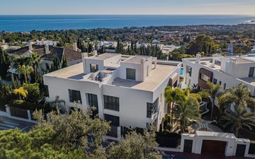 Property slide 10
