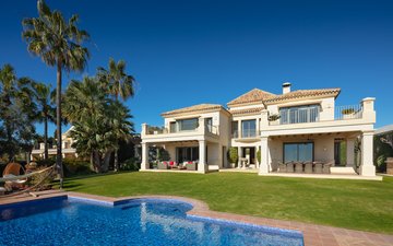 Property slide 20