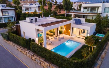Property slide 20