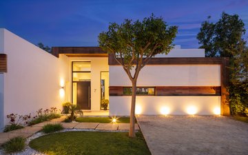 Property slide 17