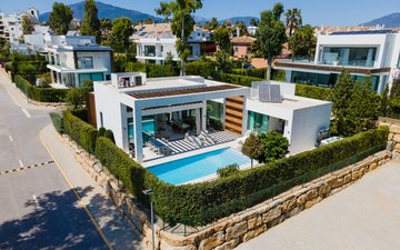 Property slide 18