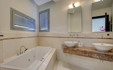 Property slide 15