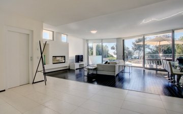 Property slide 26