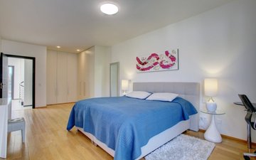 Property slide 23