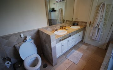 Property slide 16
