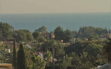 Property slide 7