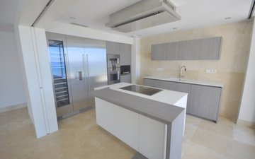 Property slide 24