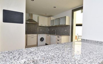Property slide 22
