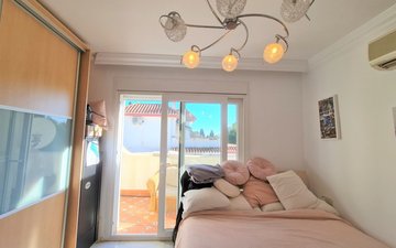 Eigenschaftsfolie 15