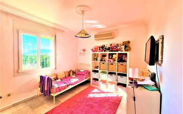 Eigenschaftsfolie 16