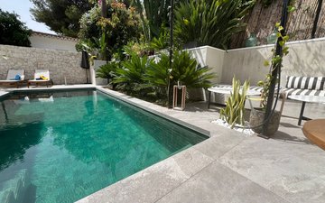 Property slide 10