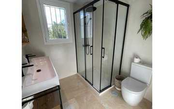 Property slide 18
