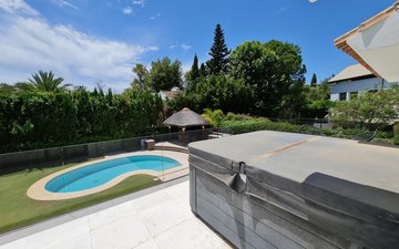Property slide 39